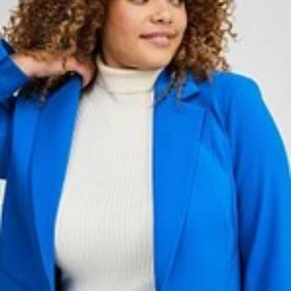 Torrid Size 3 (22/24) Soho Crepe Blazer - Picture 3 of 5